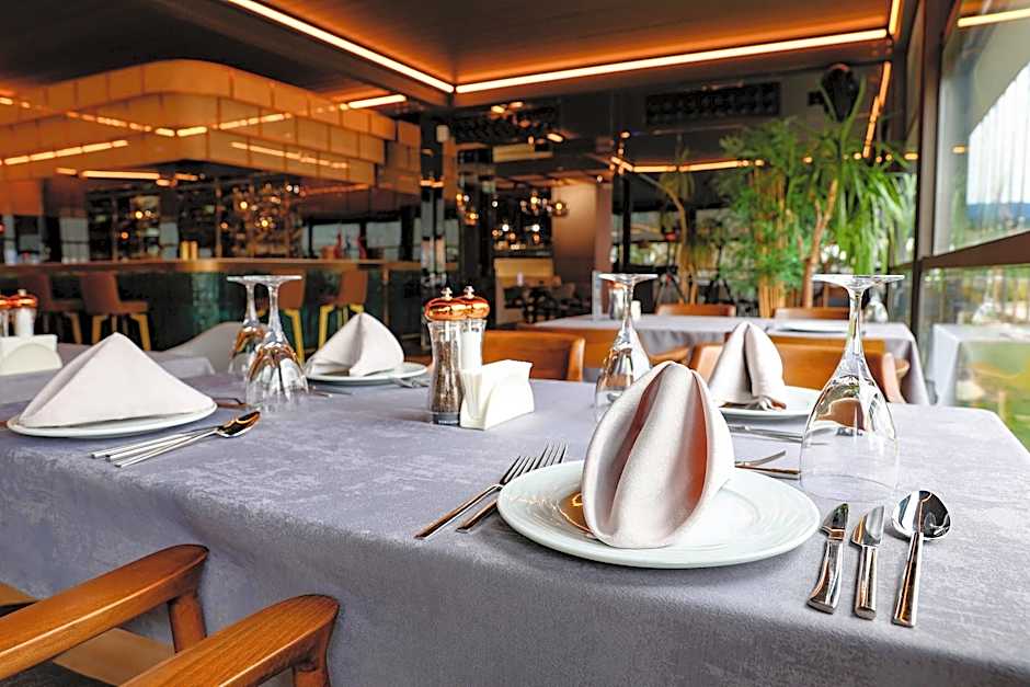 DoubleTree by Hilton Ankara Incek