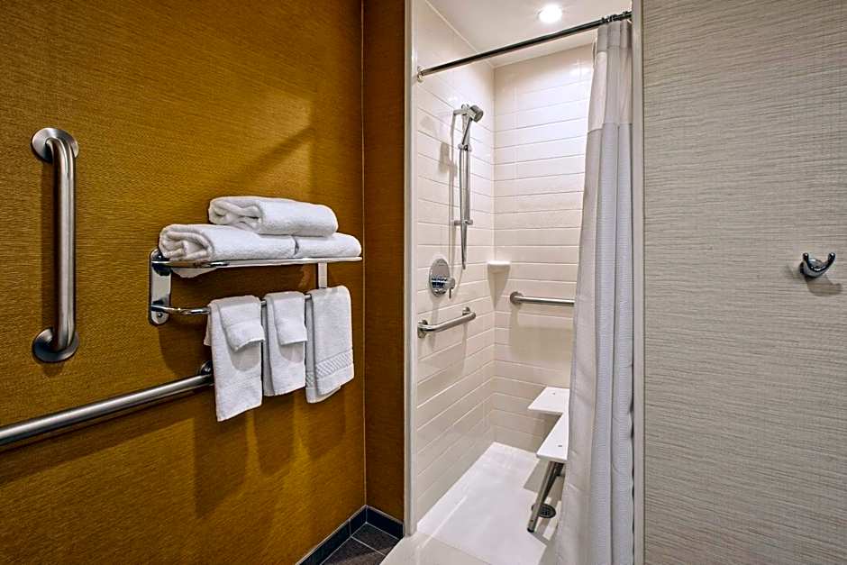 Fairfield Inn & Suites by Marriott Plattsburgh