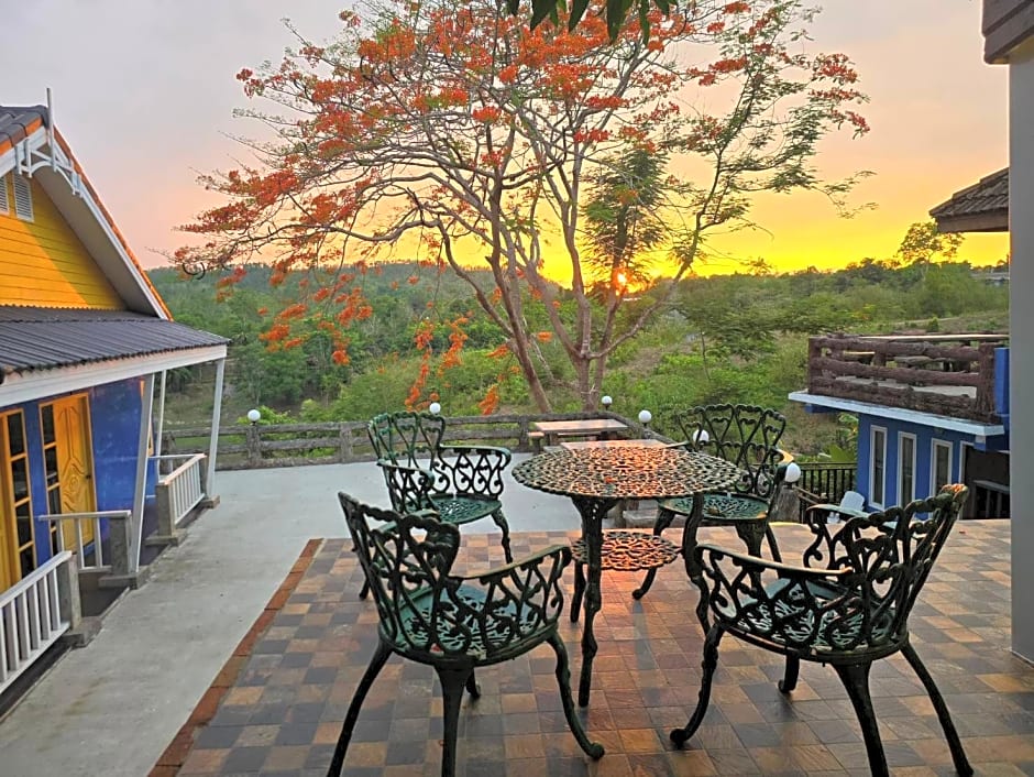 Love Bridge House Resort