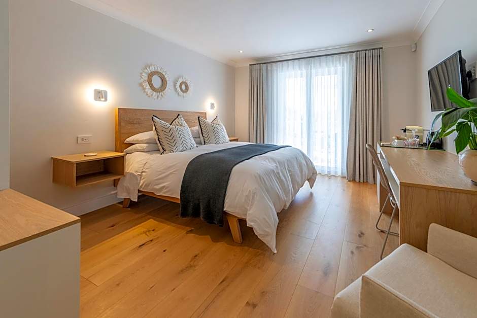 Hide-Away Guest House