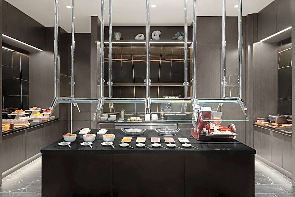 AC Hotel by Marriott St. Louis Clayton