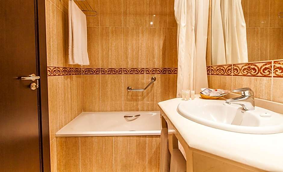 Gran Hotel Cervantes By Blue Sea