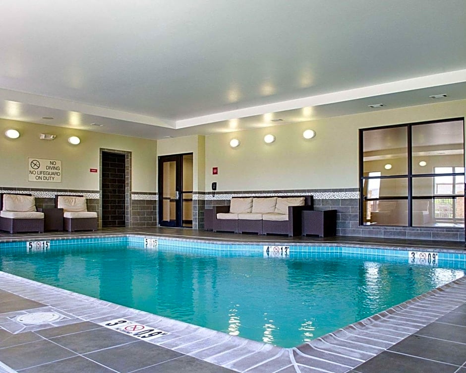 Comfort Suites Greenwood