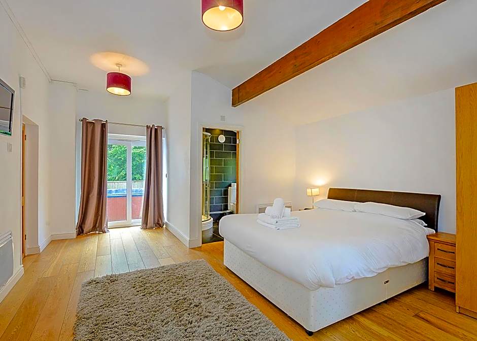 Penvale Lakes Lodges