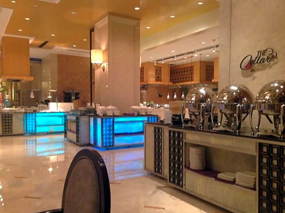 Worldhotel Grand Juna Hotel