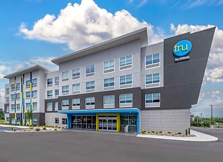 Tru by Hilton Lexington Hamburg