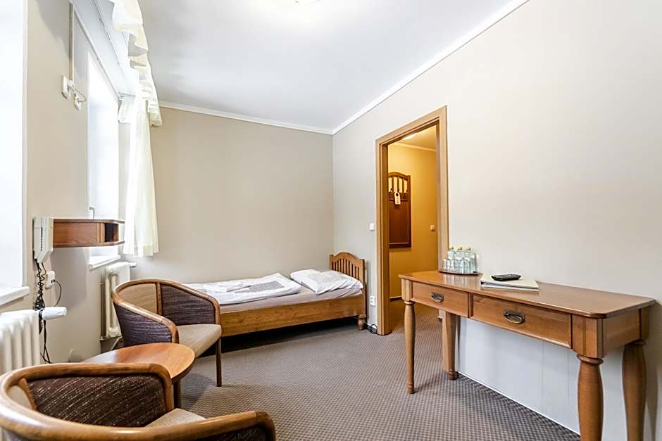 Hotel Perla Jizery