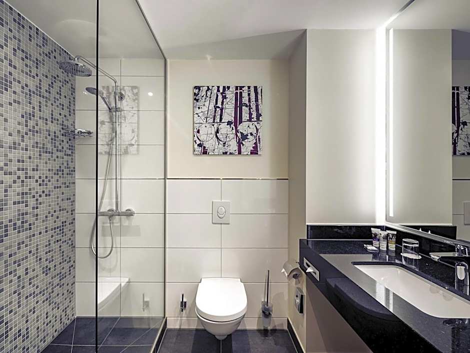 Mercure Kamen Unna