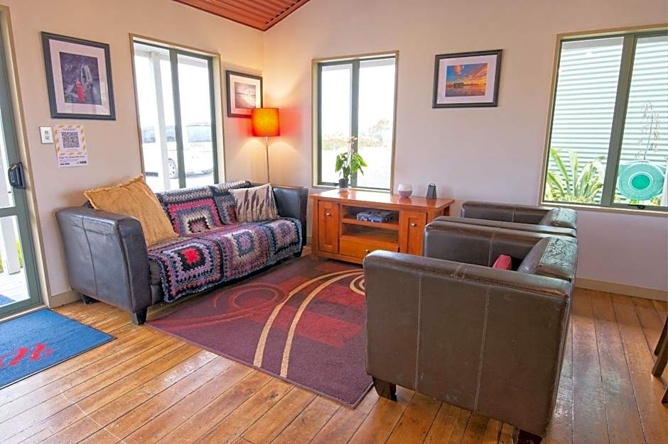 Omau Settlers Lodge Motel