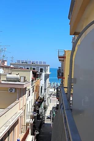 Studio with Sea View