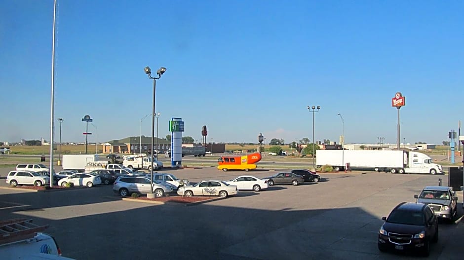 Holiday Inn Express Hotel & Suites Lexington By IHG