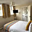 The Raincliffe Hotel