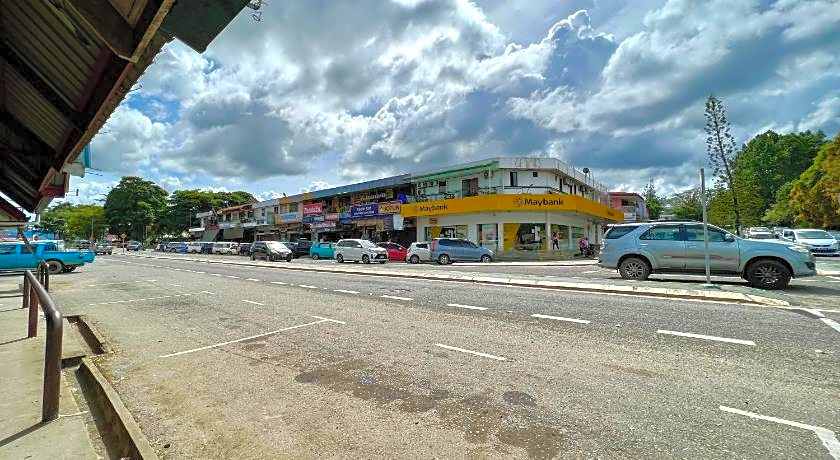 OYO 89782 Ranau City Inn