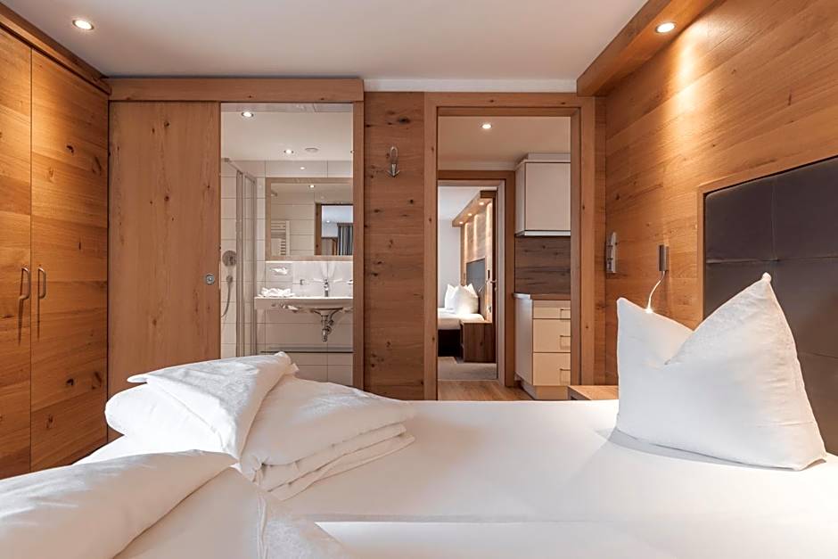 SCHMID Rooms & Apartments