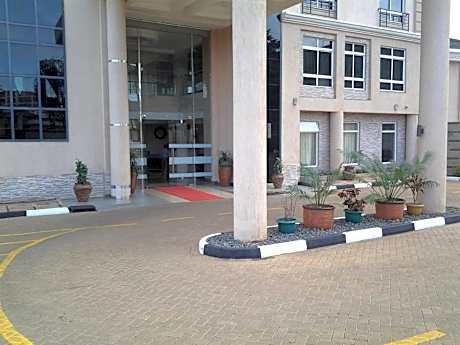Three Steers Hotel