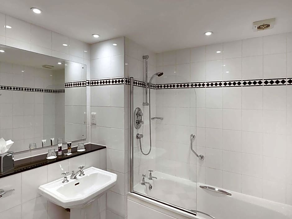 Mercure Manchester Norton Grange Hotel & Spa