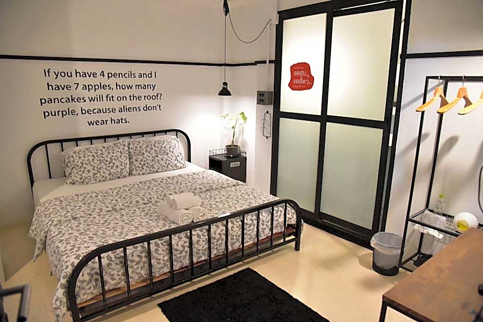 Hand hotel