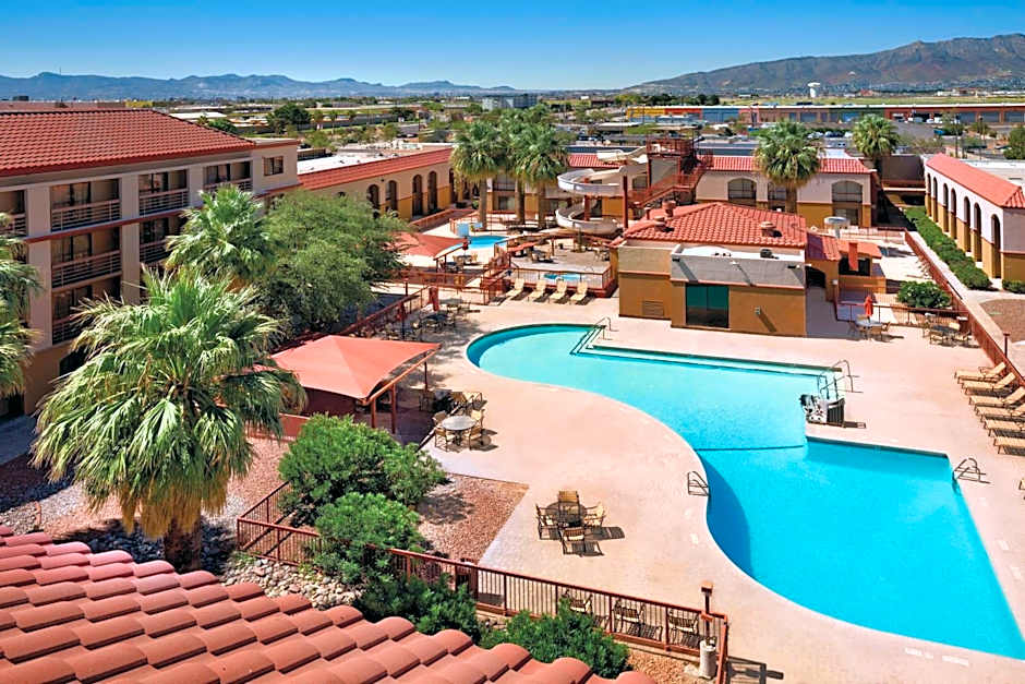 Wyndham El Paso Airport Hotel And Water Park