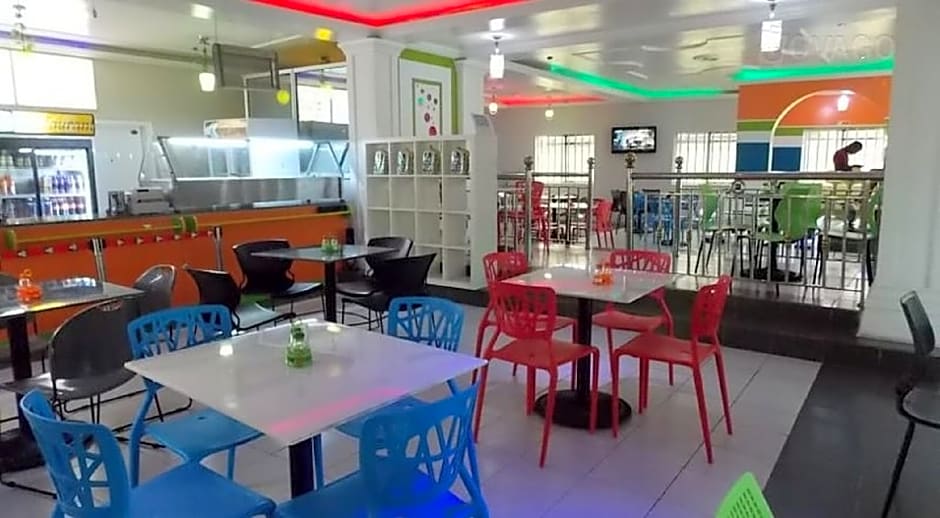 Beverly Heels Hotels