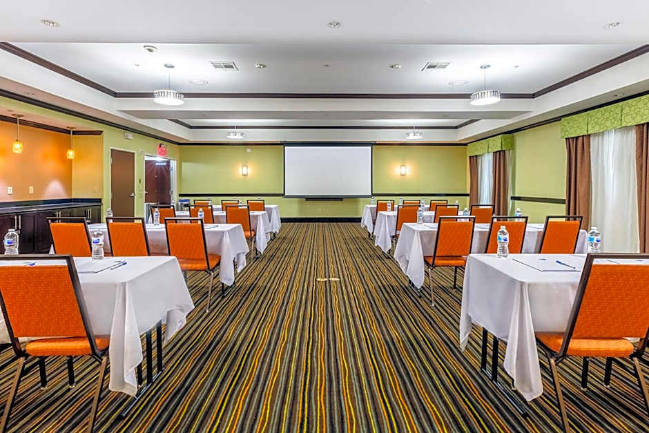 Holiday Inn Express Hotel & Suites Dallas West By IHG