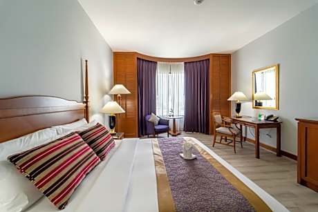 Deluxe Double or Twin Room