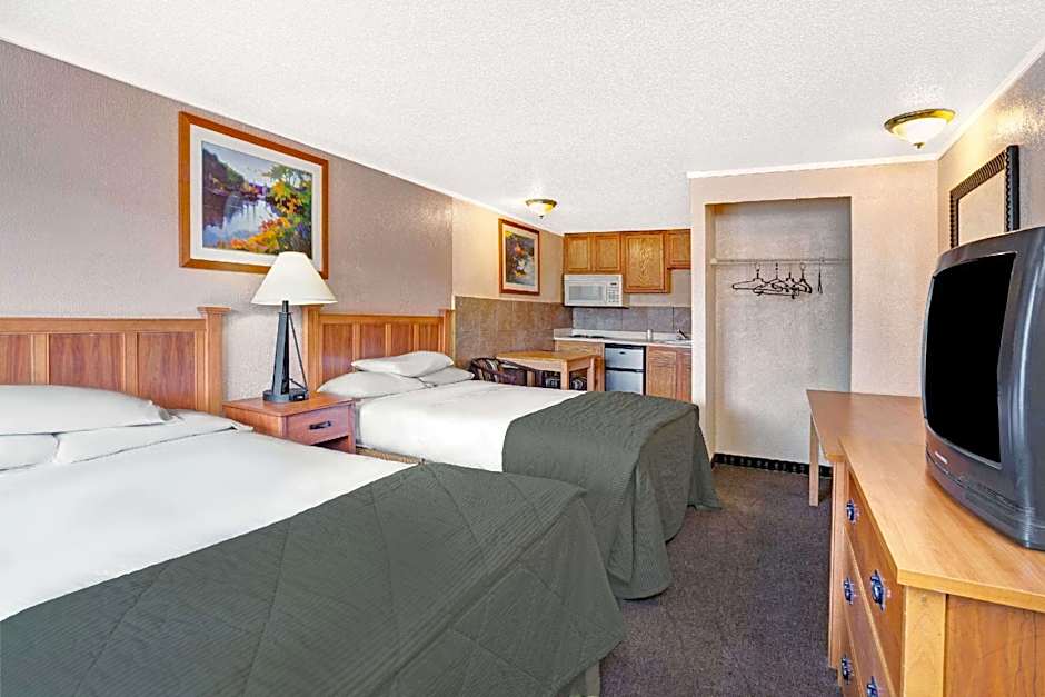 Knights Inn Madison Heights