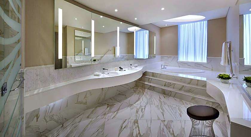 DoubleTree By Hilton Hotel Doha Old Town