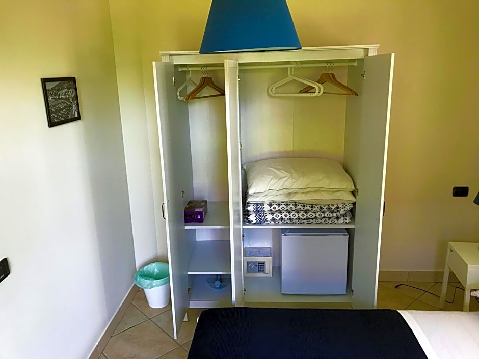 CYTRUS rooms