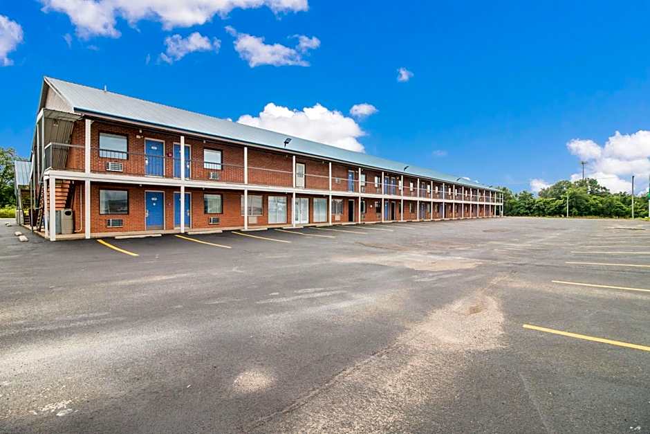 Motel 6-Metropolis, IL