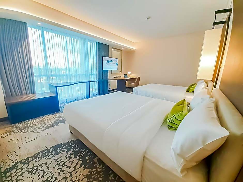 The Excelsior Hotel Las Piñas