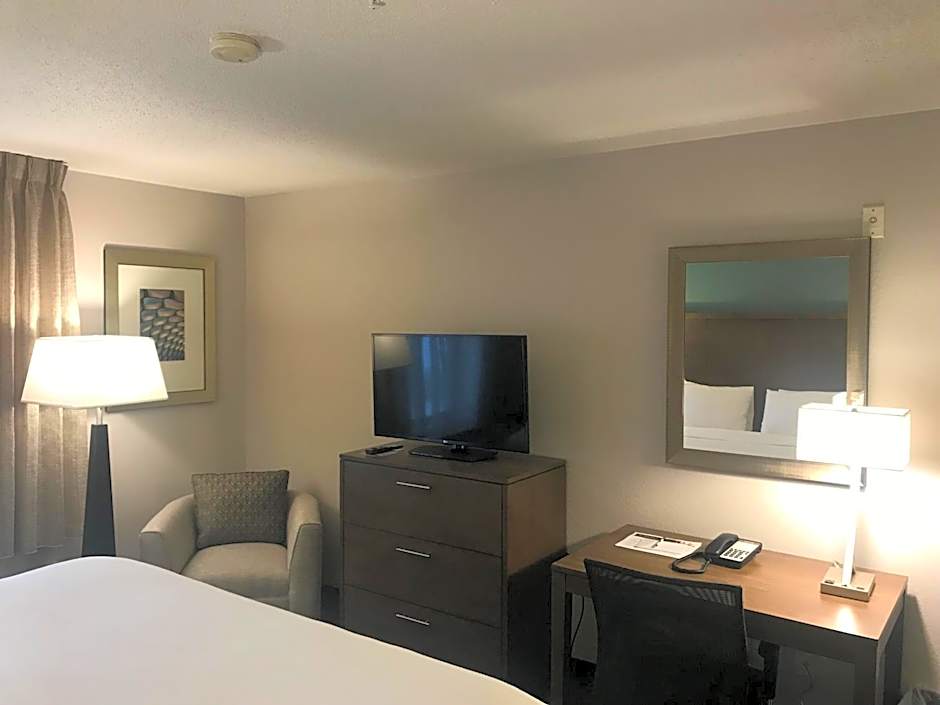 Staybridge Suites Columbia-Highway 63 & I-70 By IHG