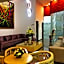 LUMA PLAZA HOTEL