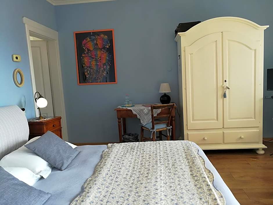Double Room — 2 fotoğraftan 1. fotoğraf