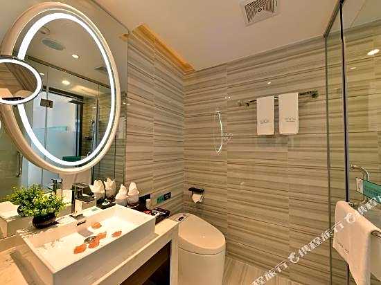 Xi'an Hotel (Guangzhou tinahe Tiyu West Road Subway Station Zhujiang New town)