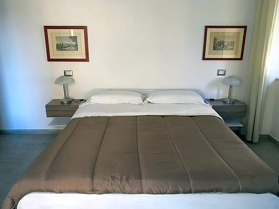 International Naples