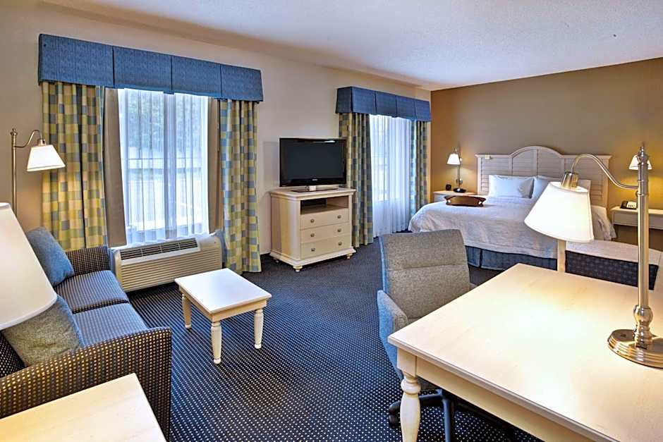 Hampton Inn By Hilton - Suites Cape Cod-West Yarmouth