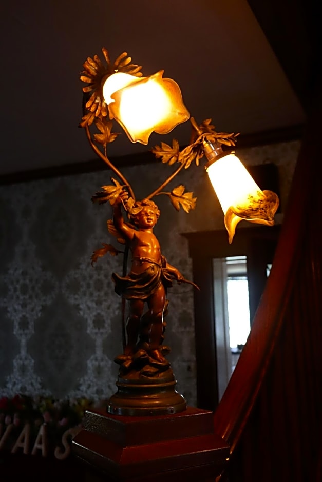 VAAST Bed & Breakfast