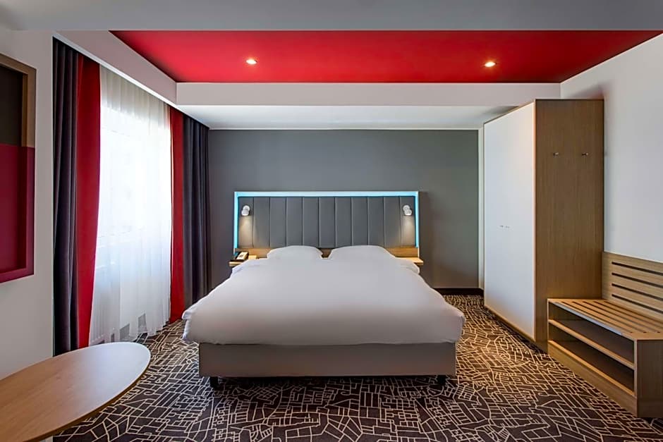 Park Inn by Radisson Bucharest Hotel & Residence