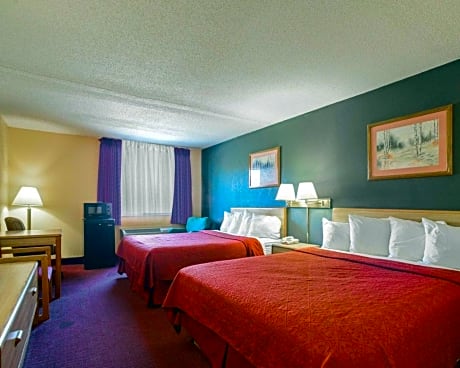 Double with 2 Double Beds - Non-Smoking