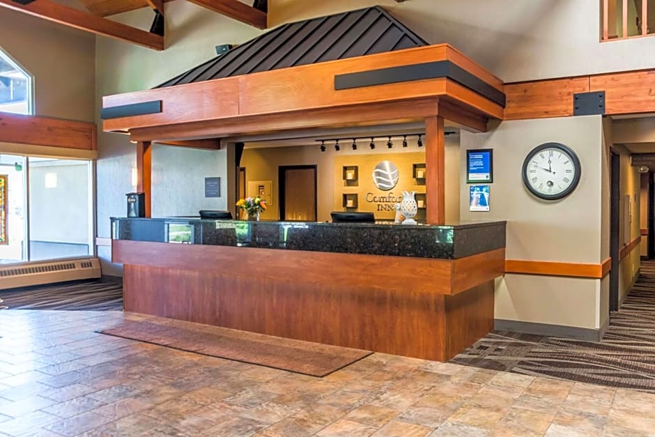 Comfort Inn West