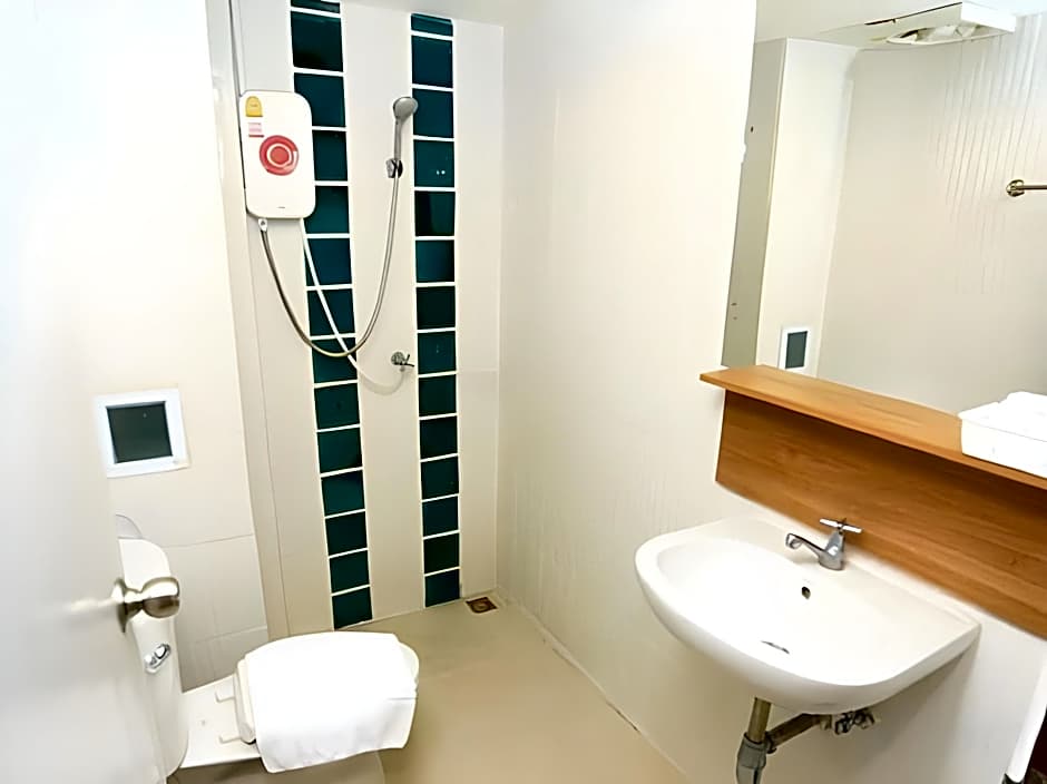 AIRBEST Gemtree Lampang Hotel