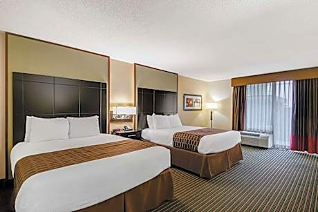 Queen Room with Two Queen Beds - Smoking