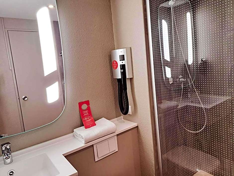 ibis Toulon La Seyne sur Mer