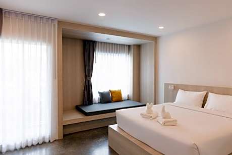 Junior Suite with Canal View