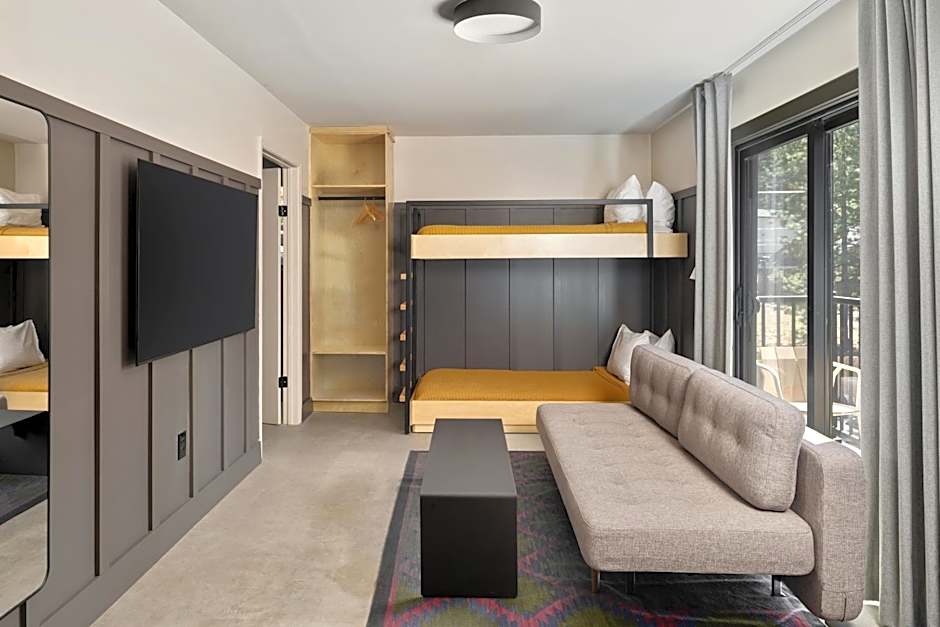 The Coachman Hotel