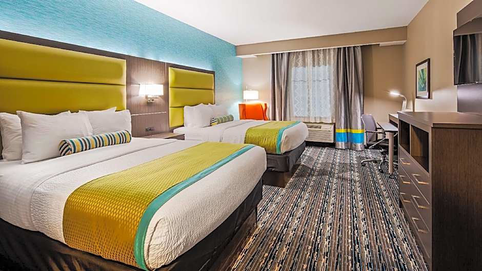 Best Western Plus Pasadena Inn & Suites