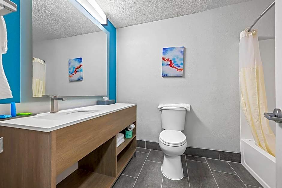 MainStay Suites Decatur River City