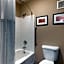 Comfort Inn & Suites Salem Northeast