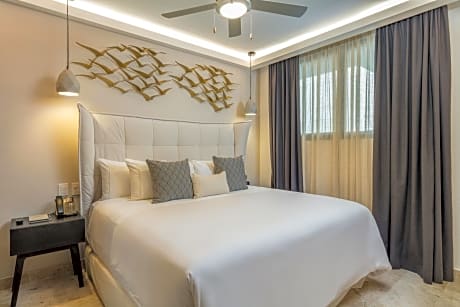 Corner 1-Bedroom Suite