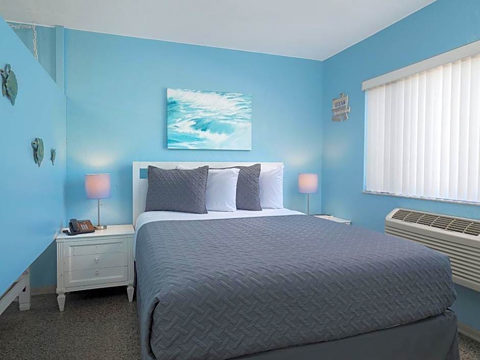 South Beach Inn - Cocoa Beach